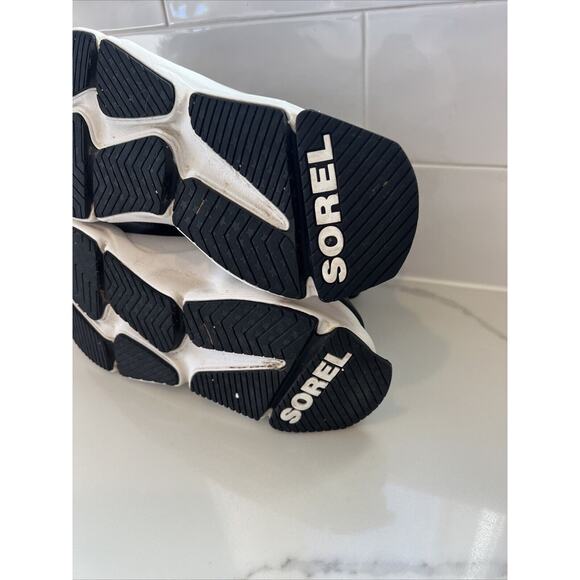 Sorel Women's Kinetic RNEGD Storm Winter Waterproof Boot Black Sz US 5 - Picture 10 of 11